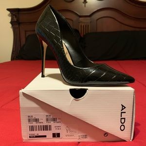 Black Crocodile Stilettos